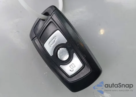 2014 BMW 328I из США, поврежденный, VIN WBA3A5G52ENP31657